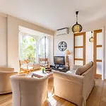 Les Sirenes By Interhome Sainte-Maxime