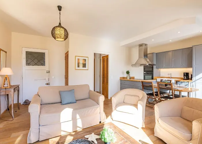 Les Sirenes By Interhome شقة