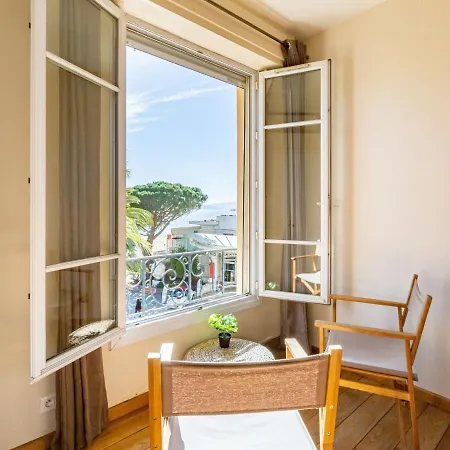 Les Sirenes Apartmán